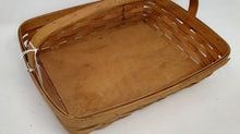 Load image into Gallery viewer, 2002 Longaberger Classic Back Porch Basket
