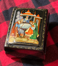 Load image into Gallery viewer, Vintage Russian Lacquer Box. Miniature Palekh Handpainted Trinket Box. Three Wise Men? Three Kings?

