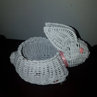 Vtg 80's Avon Edible Arrangements Taiwan Bunny Shaped Easter Basket. White and Pink Wicker Basket. Smaller sized.