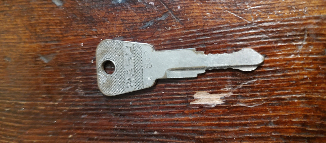 Antique/Vintage WASO Petrol Cap Key. Antique British motor car gas cap key. W-842