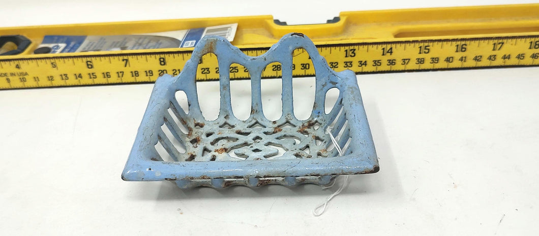 Antique vintage French cast iron enamel soapdish 1930s Blue Enamelware Chic bathroom Porte-savon fonte émaillée bleu, France