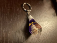 Load image into Gallery viewer, Vintage Lucite Dried Flower Keychain. Boho Resin Dried Flowers Old Orchard Beach.
