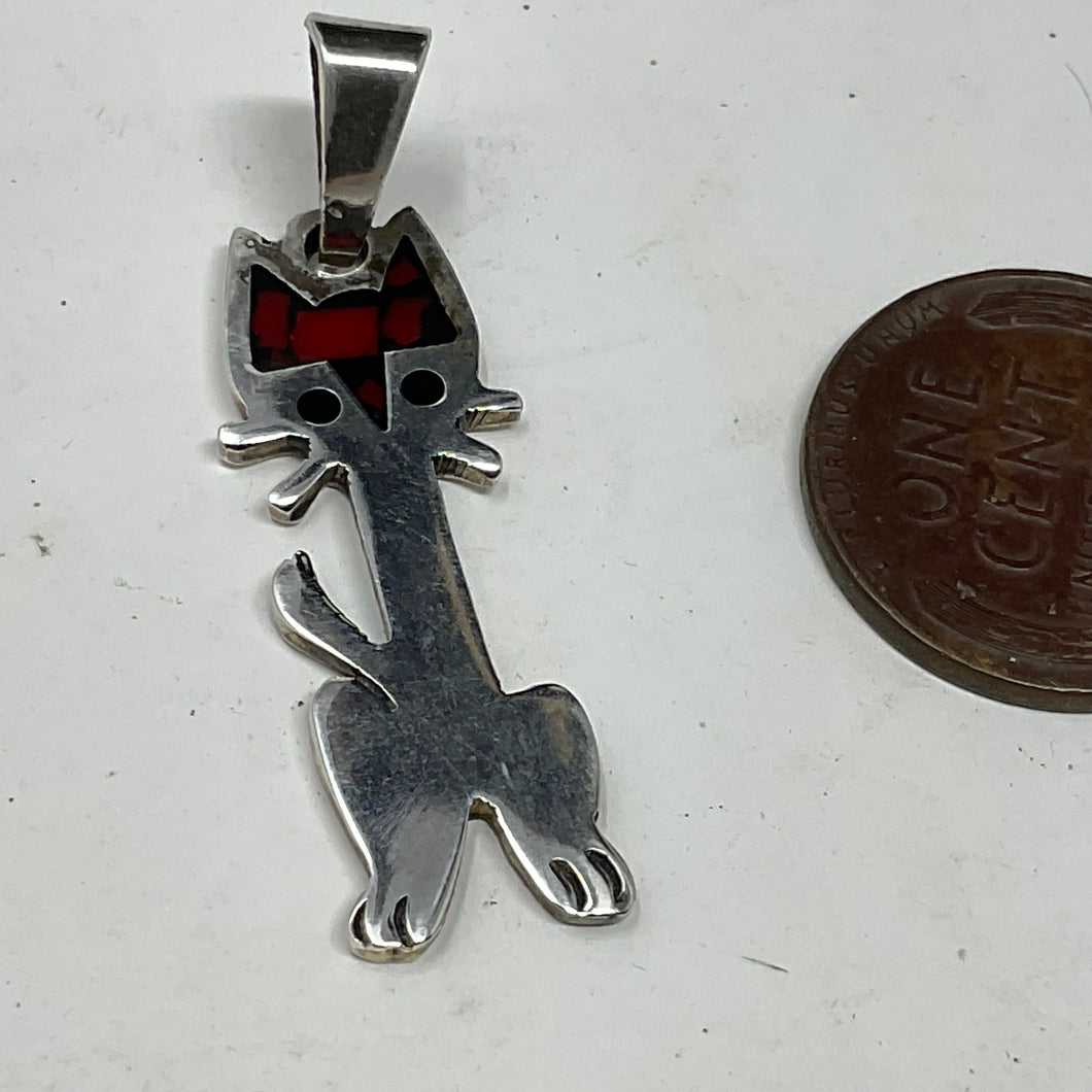 Vintage Mexican Silver Kitty Cat Pendant. No chain. Mexico Sterling Silver with Inlay.