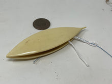 Load image into Gallery viewer, Choice of Very Old Sewing Notions Destash. Choice of one. Merit 1940’s Yarn Bob. Susan Bates Tatting Shuttle.
