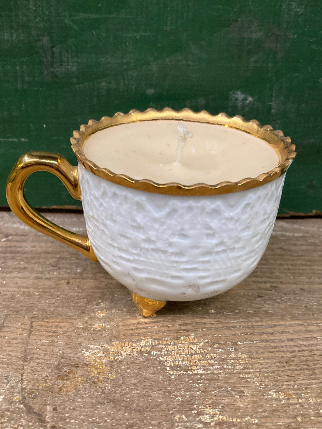 ooak Apulum Lucru Manual Teacup Goldplated, Footed, Scallop Edged Textured Porcelain Tea Cup. No saucer. Pumpkin Patch Scented Candle.
