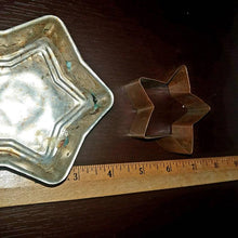 Load image into Gallery viewer, 2 Vintage Star Mold Solid Copper Cookie Cutter. Candle or Soap, Craft Mold. Repurpose as Xmas Ornaments. Assorted Vintage Molds and Cutters - Sloth Candle Co.
